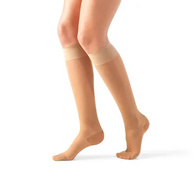 Ciorapi medicali pana la genunchi cu compresie 140 DEN, Beige, mar.IV, MN 21, NursingCare, Neomed