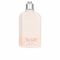 Loțiune de corp, L'Occitane, Cherry Blossom, 250 ml
