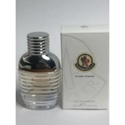 Parfum Moncler pentru Femei, Sticlă Argintie cu Dungi Orizontale, 75 ml